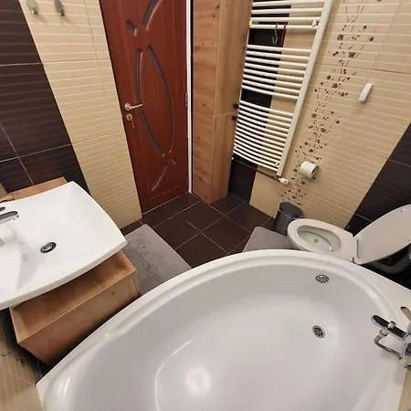 Oasis Home-garden Gem In The Heart Of * Bukarest